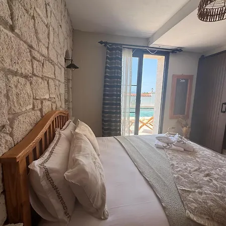 ホテル Sevilay Hanim Çeşme
