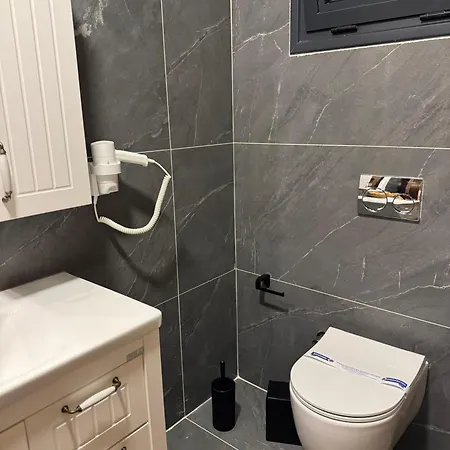 Sevilay Hanim Çeşme