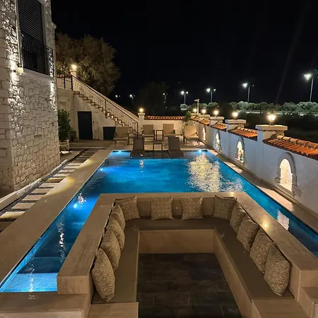 ホテル Sevilay Hanim Çeşme