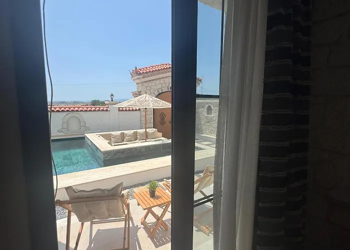 Hotell Sevilay Hanim Çeşme